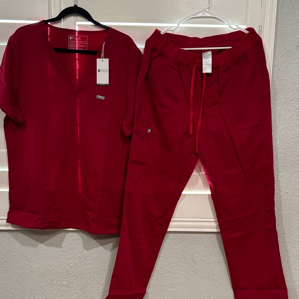 Figs Women's Scrub Top and Jogger Set in Deep Red